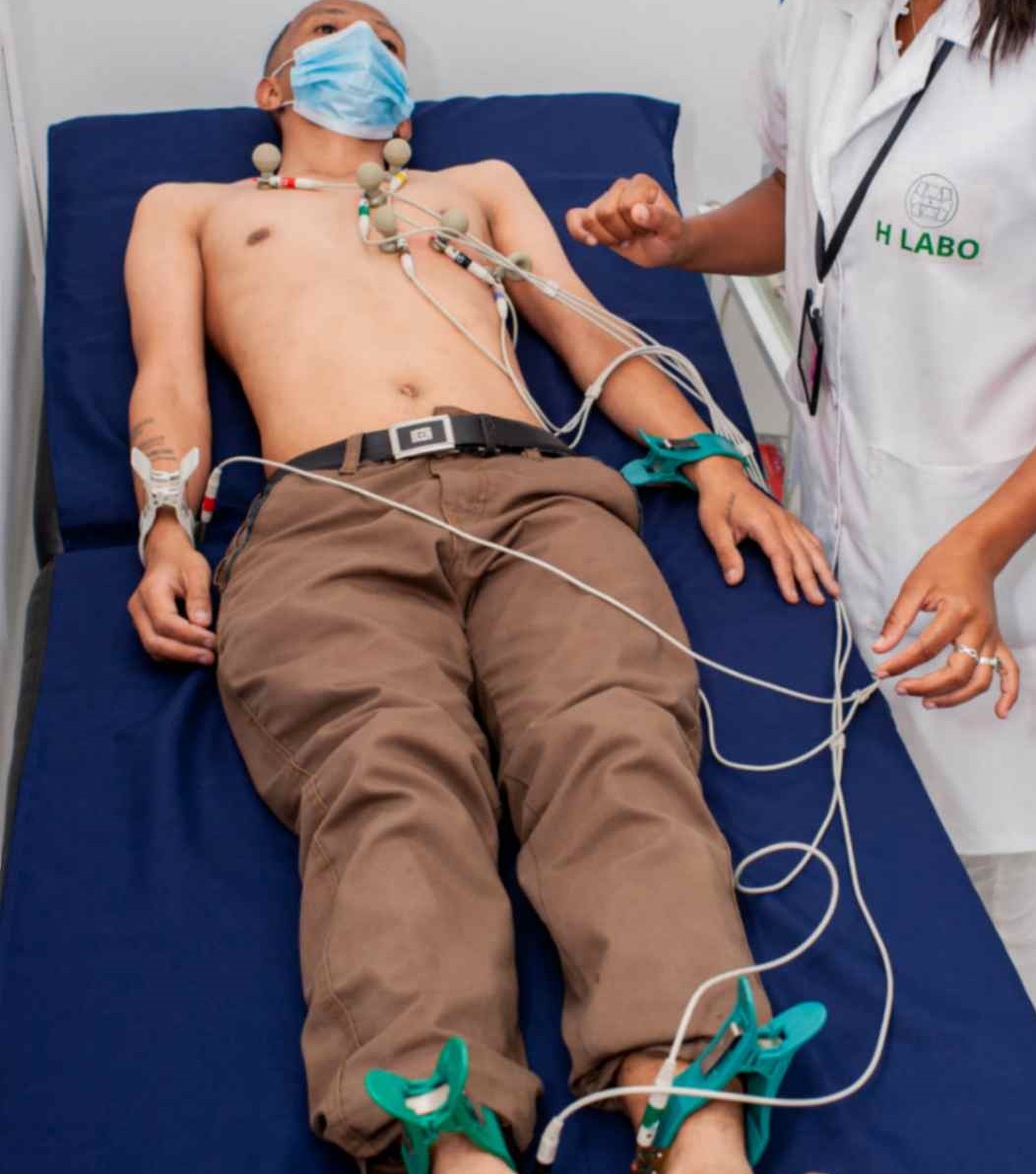 électrocardiographie par H Labo